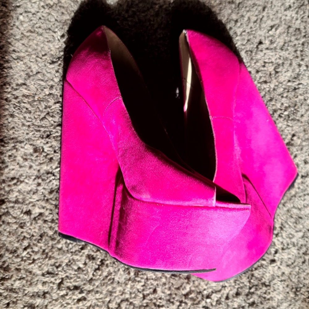 NEW LOVE Culture fushia faux suede platform wedge sz8 shoe - Picture 6 of 9